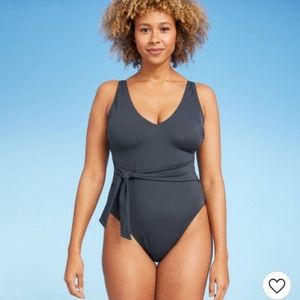 NWOT blue swimsuit sz L